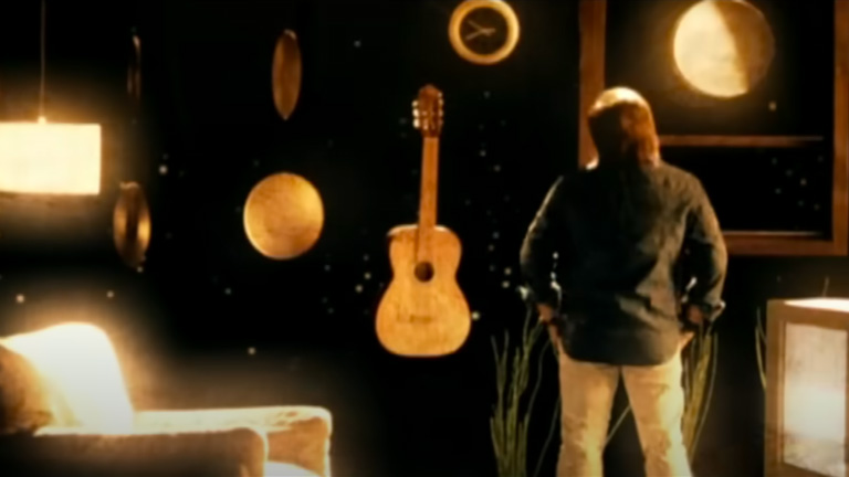 videoclip sin bandera será